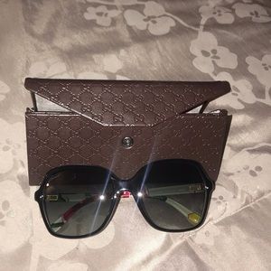 🔥AUTHENTIC GUCCI Shades🔥
